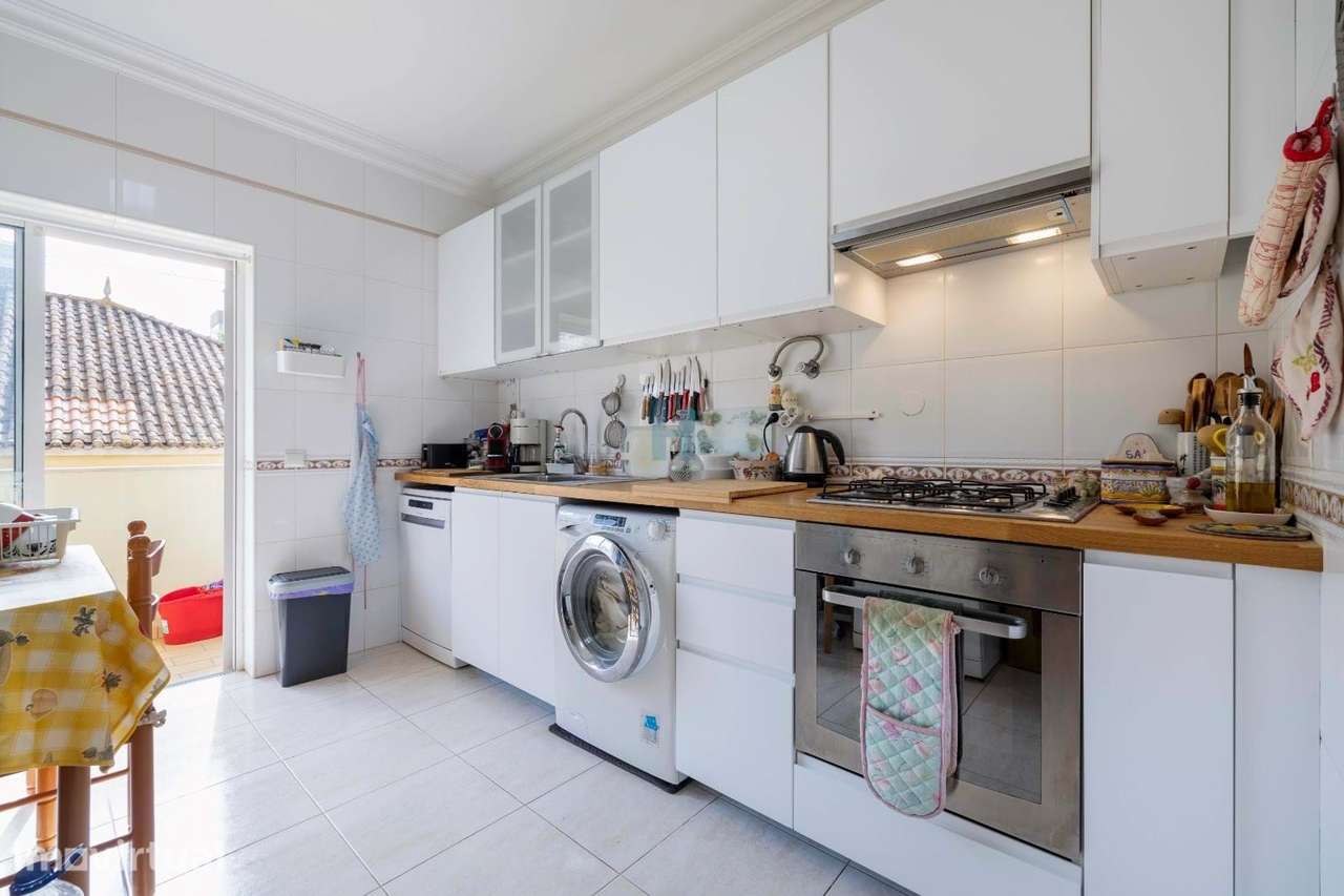 Apartamento T3 com Garagem e Arrecadação em Portimão - Grande imagem: 3/13