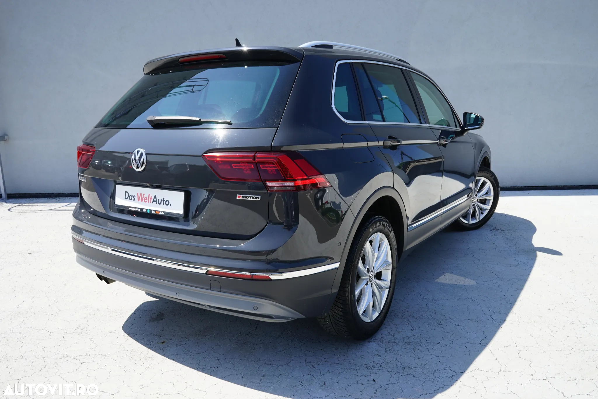 Volkswagen Tiguan 2.0 TDI DSG 4Mot Highline - 6