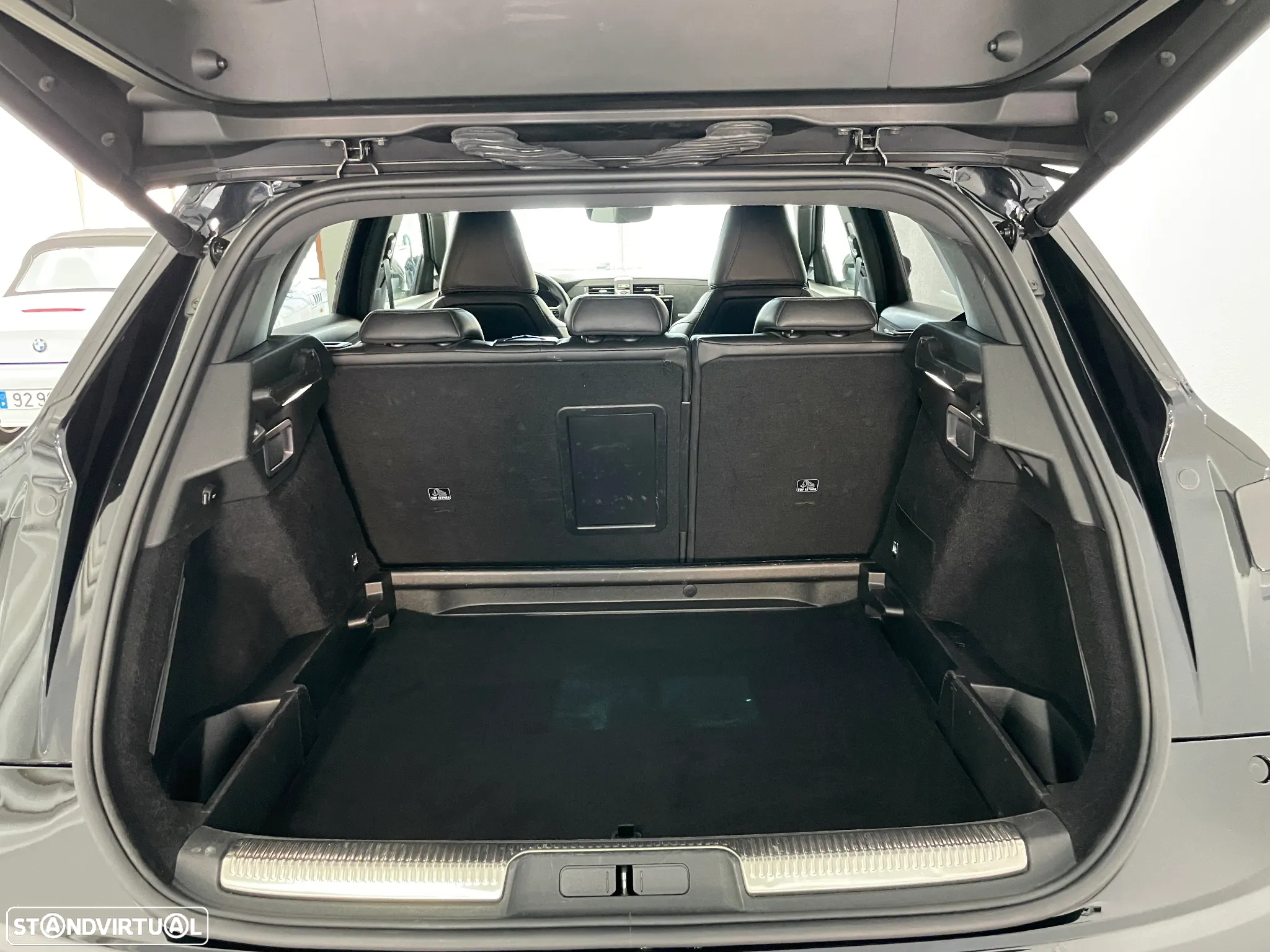 DS DS7 Crossback 1.5 BlueHDi Performance Line EAT8 - 4