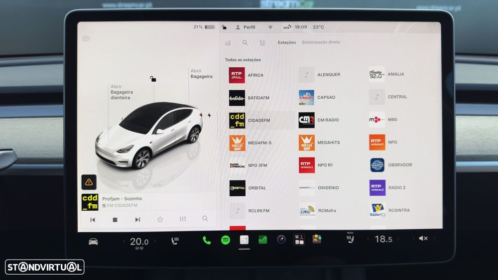 Tesla Model Y Standard - 30