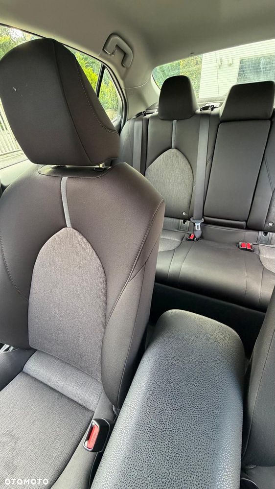 Toyota Camry 2.5 Hybrid Comfort CVT - 11