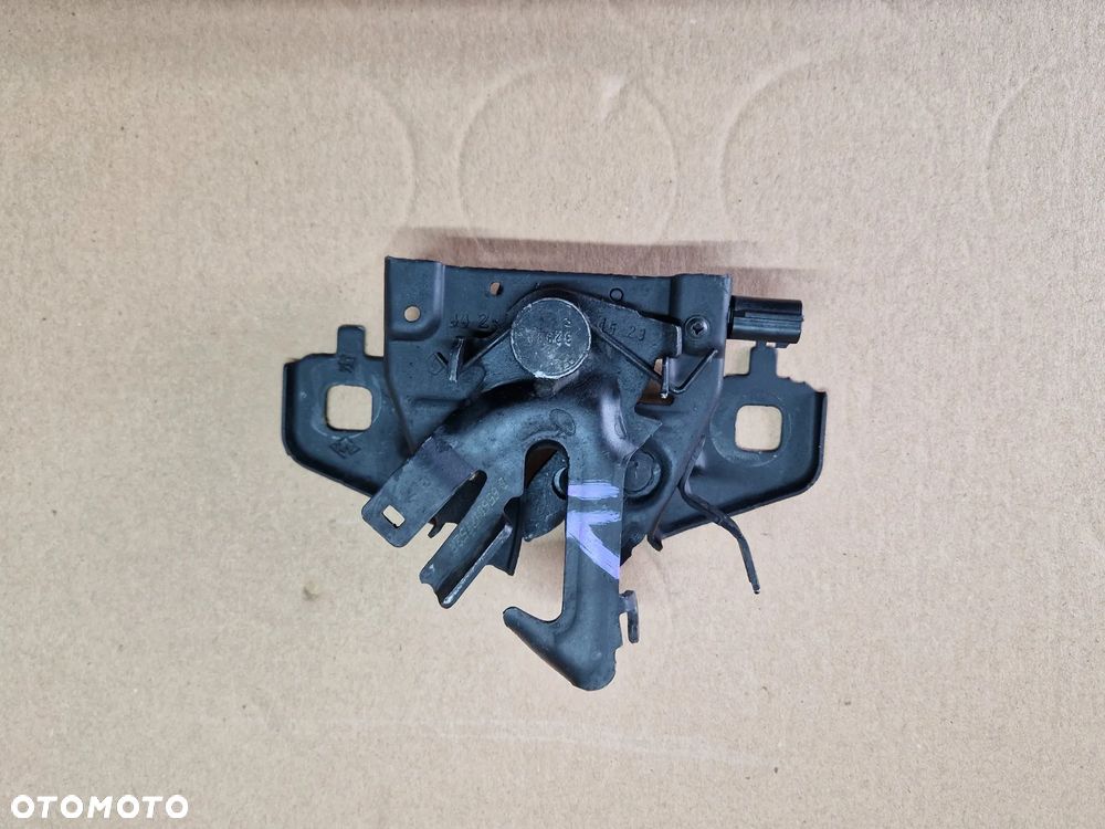 ZAMEK MASKI MASTER IV MOVANO 656017752R - 6