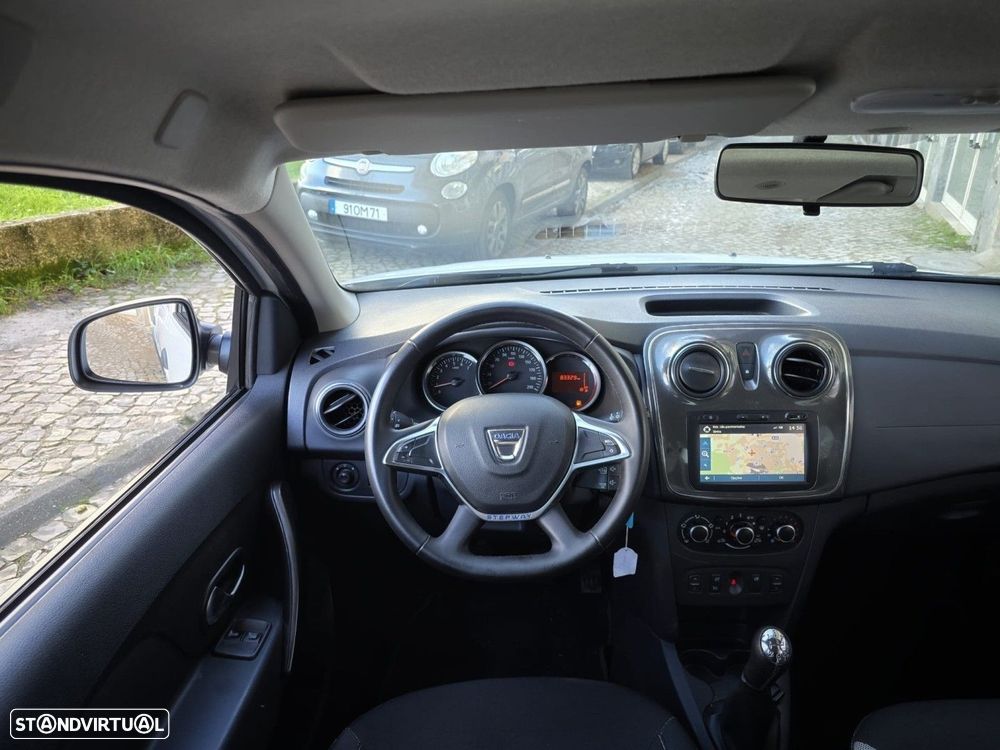 Dacia Sandero 0.9 TCe Stepway - 6