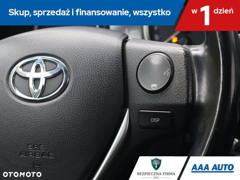 Toyota Auris - 17