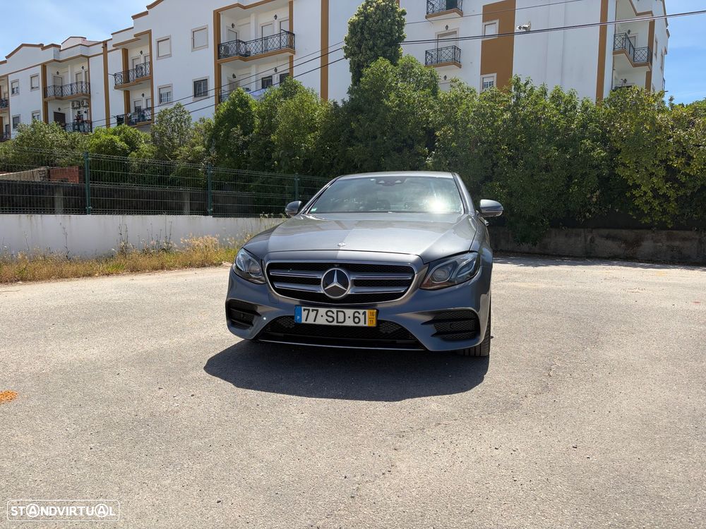 Mercedes-Benz E 220 d AMG Line - 2