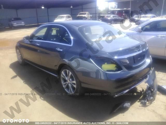 Mercedes-Benz Klasa C 300 7G-TRONIC Avantgarde - 28