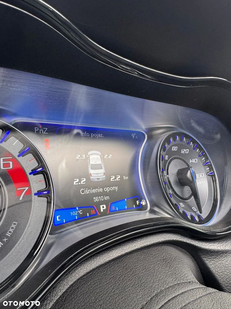 Dodge Charger 6.4 Scat Pack - 31