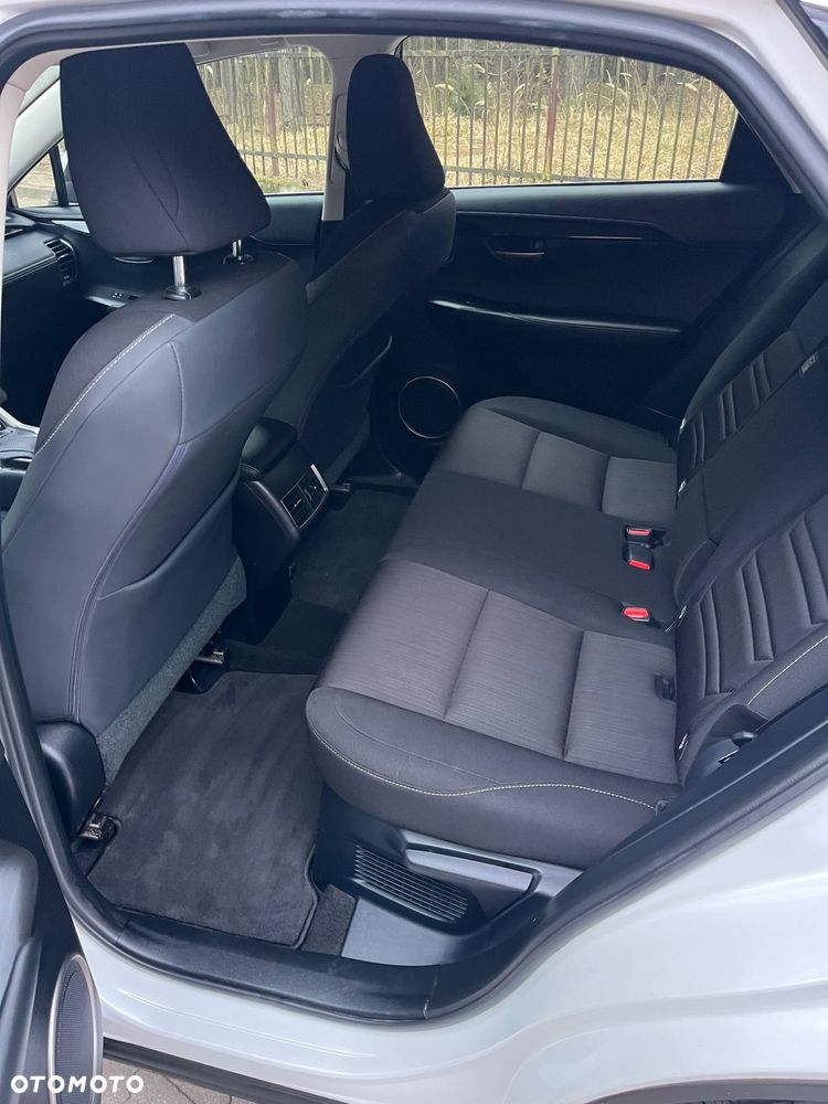 Lexus NX 200t Elegance 2WD - 9