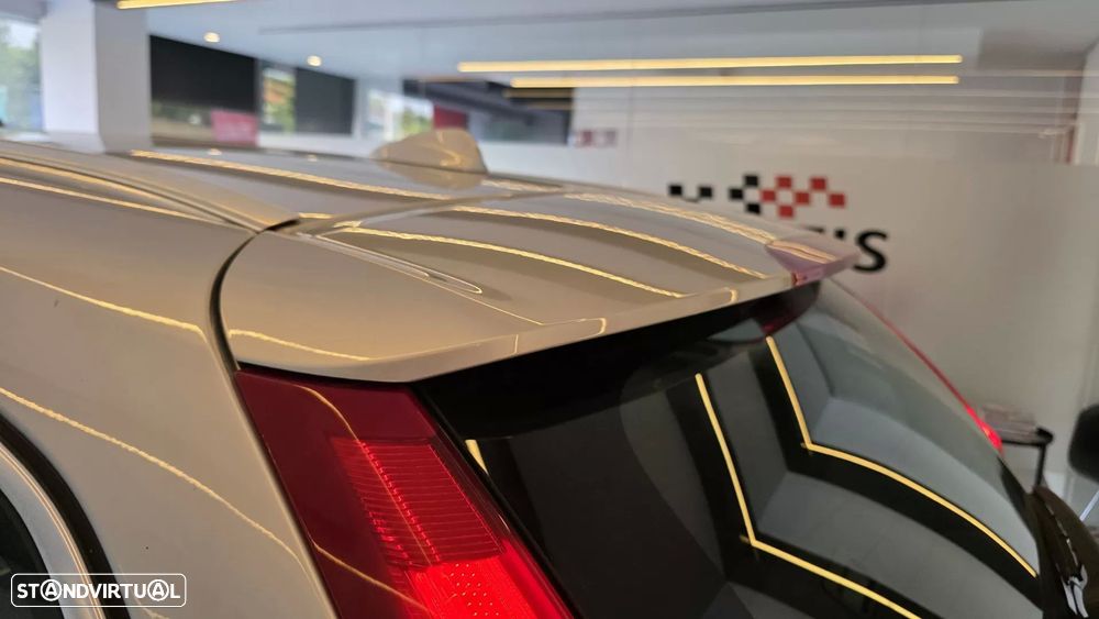 Volvo V60 2.0 D4 VOR - 32