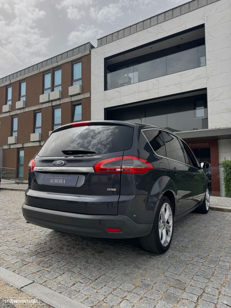 Ford S-Max 2.0 TDCi Titanium 7L - 3