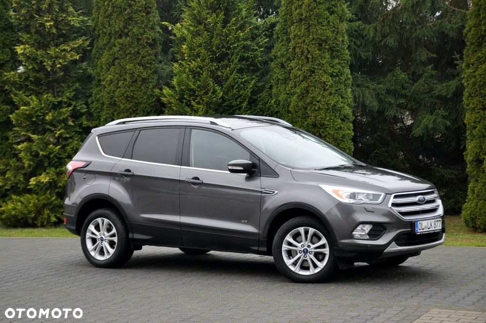 Ford Kuga - 4