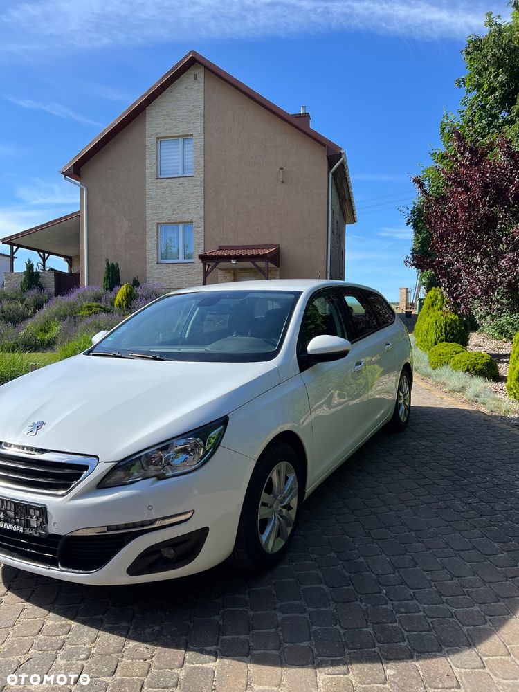 Peugeot 308 - 4