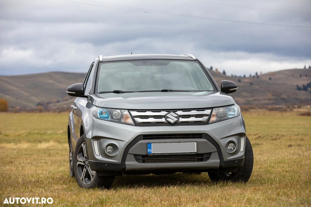 Suzuki Vitara 1.6 DDIS 4X4 Luxus - 2