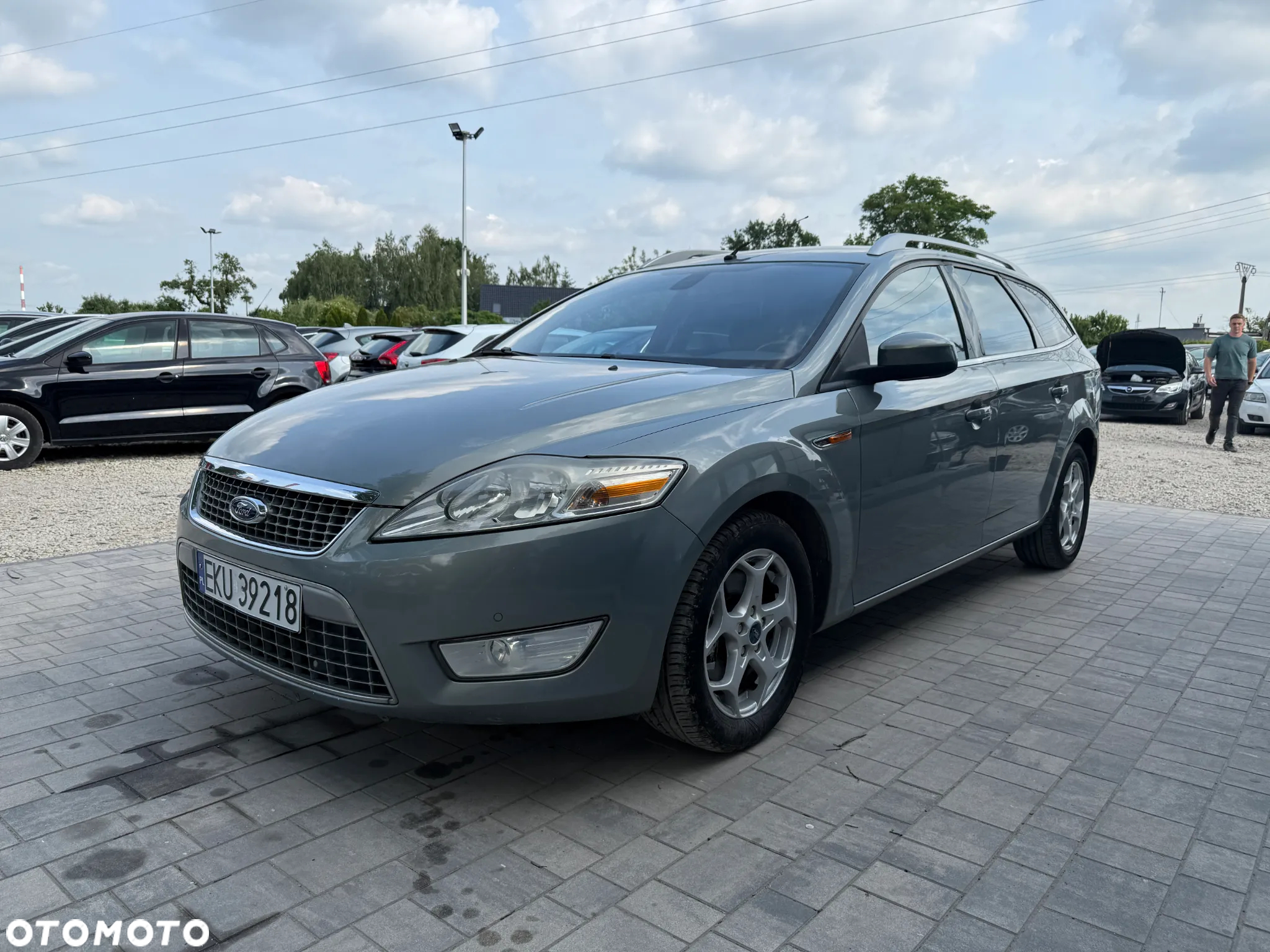 Ford Mondeo 2.0 FF Titanium - 13