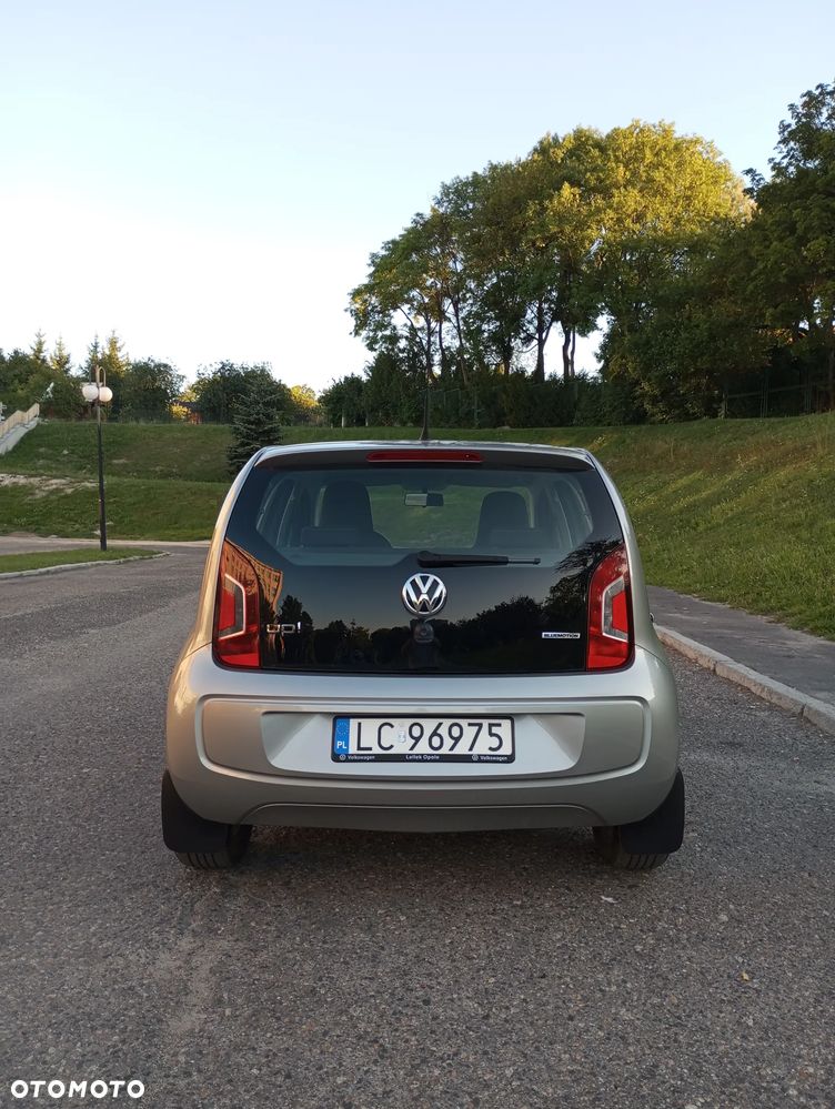 Volkswagen up! cheer - 5