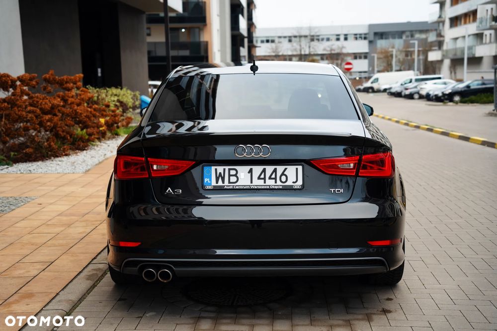 Audi A3 Sportback 2.0 TDI S line Sportpaket - 10