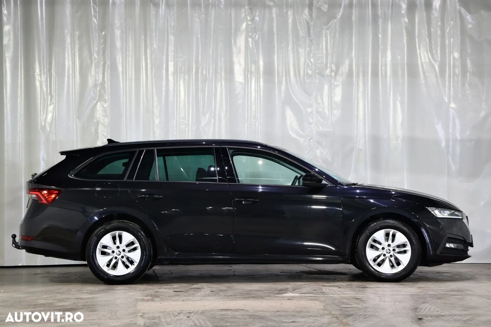 Skoda Octavia 2.0 TDI DSG Selection - 36
