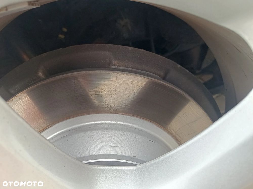 Ford Mondeo 2.0 TDCi STart-Stopp Titanium - 36