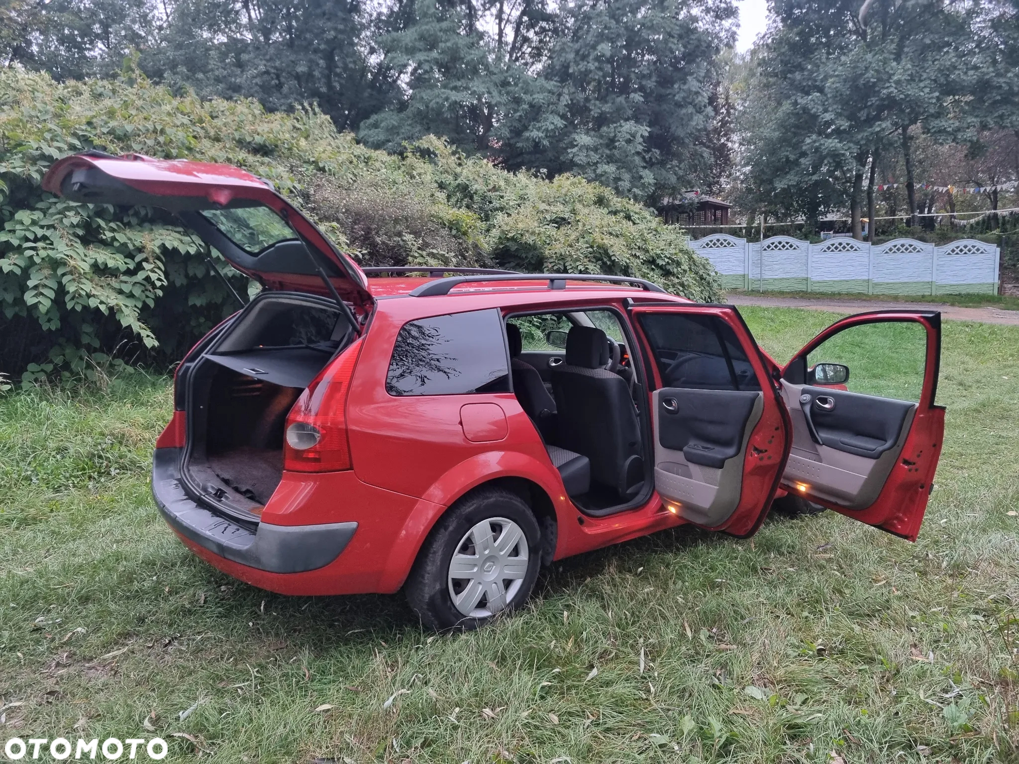 Renault Megane 1.6 Grandtour Avantage - 4