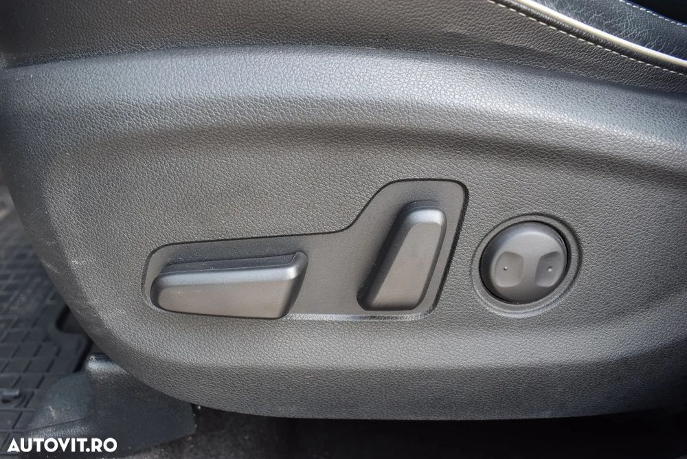 Kia Sportage 1.6 T-GDI 7DCT 4x4 GT Line - 19