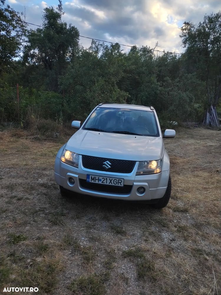Suzuki Grand Vitara 1.9 DDIS JLX - 8