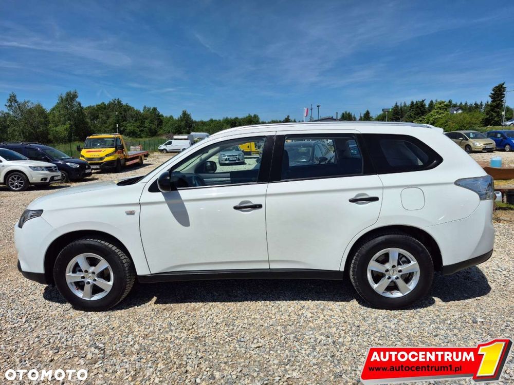 Mitsubishi Outlander - 7