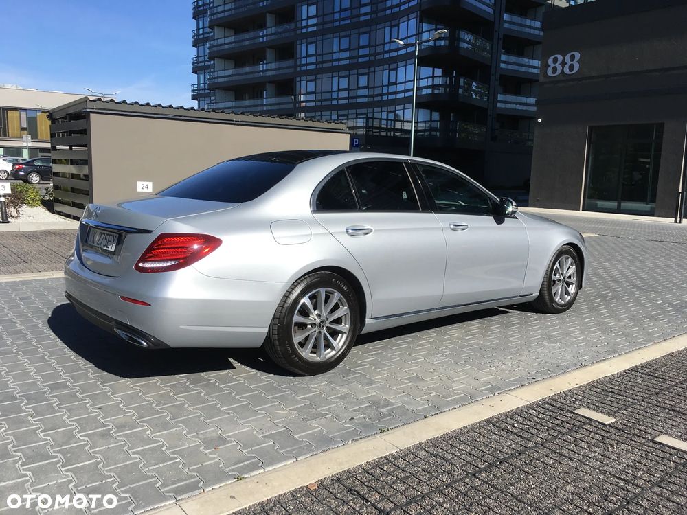 Mercedes-Benz Klasa E 220 d 9G-TRONIC Avantgarde - 5