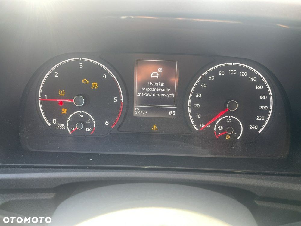 Volkswagen Caddy - 10