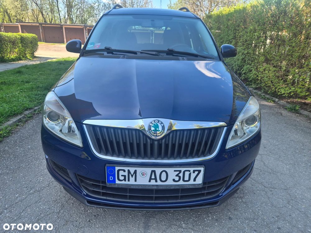 Skoda Roomster 1.2 TSI Comfort PLUS EDITION - 2