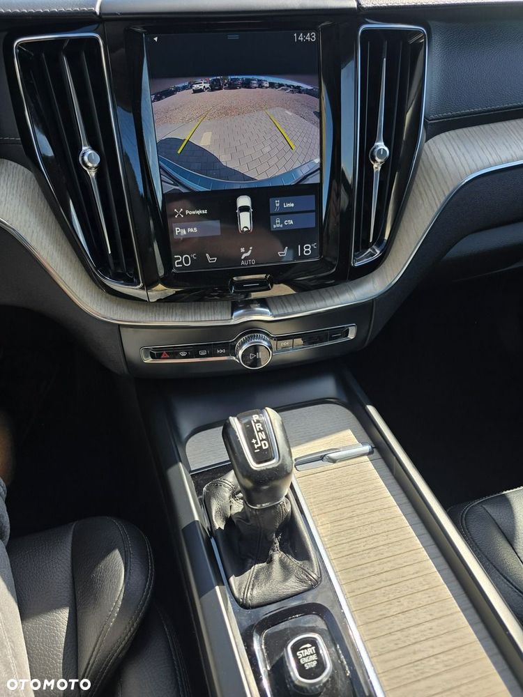 Volvo XC 60 D4 AWD Inscription - 22