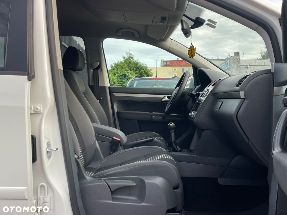 Volkswagen Touran 1.9 TDI DPF United - 37