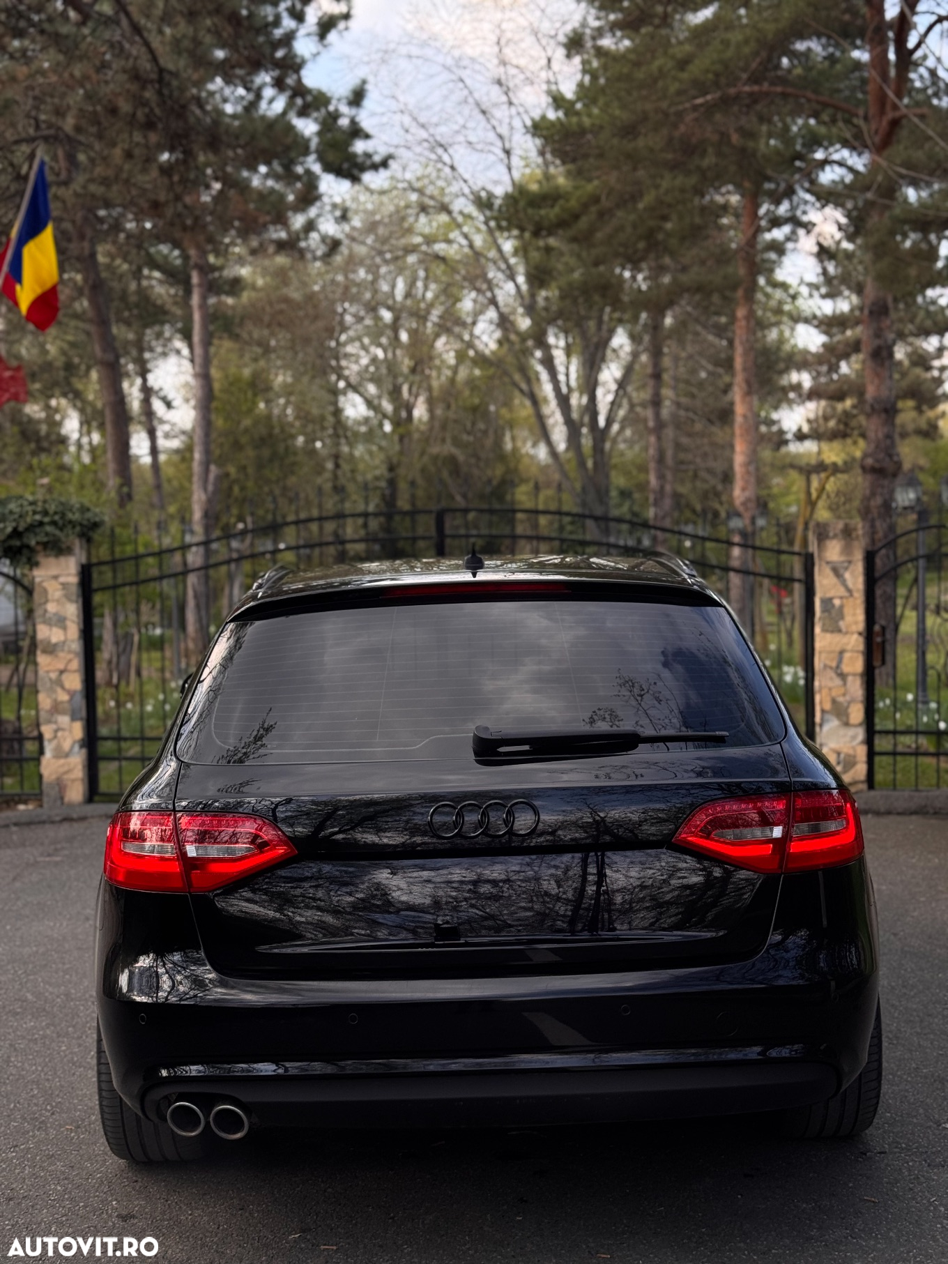 Audi A4 Avant 2.0 TDI DPF Ambition - 4