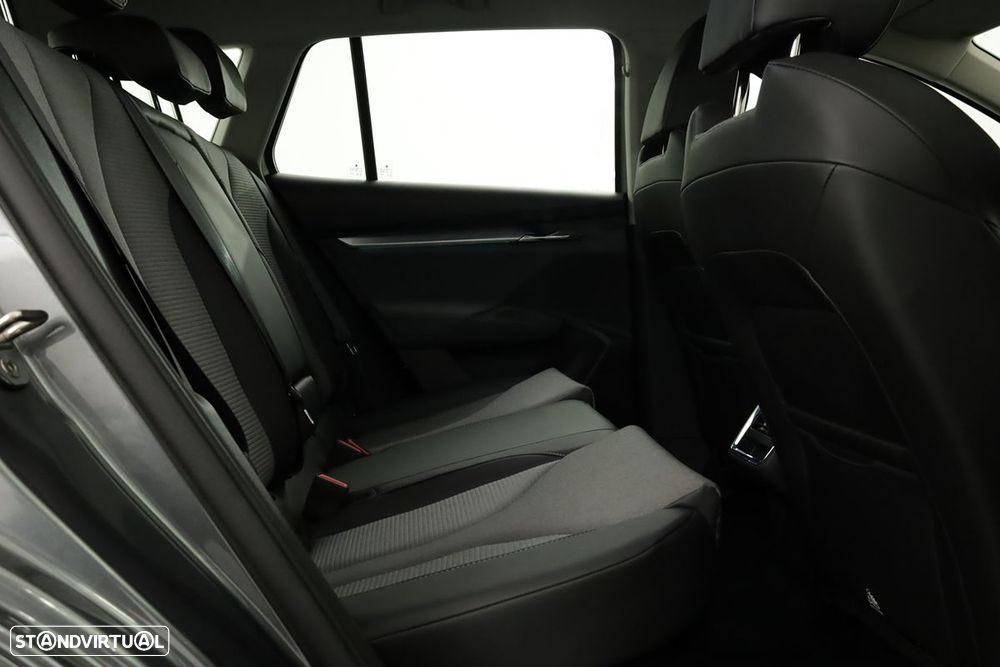 Skoda Enyaq iV 50 - 24