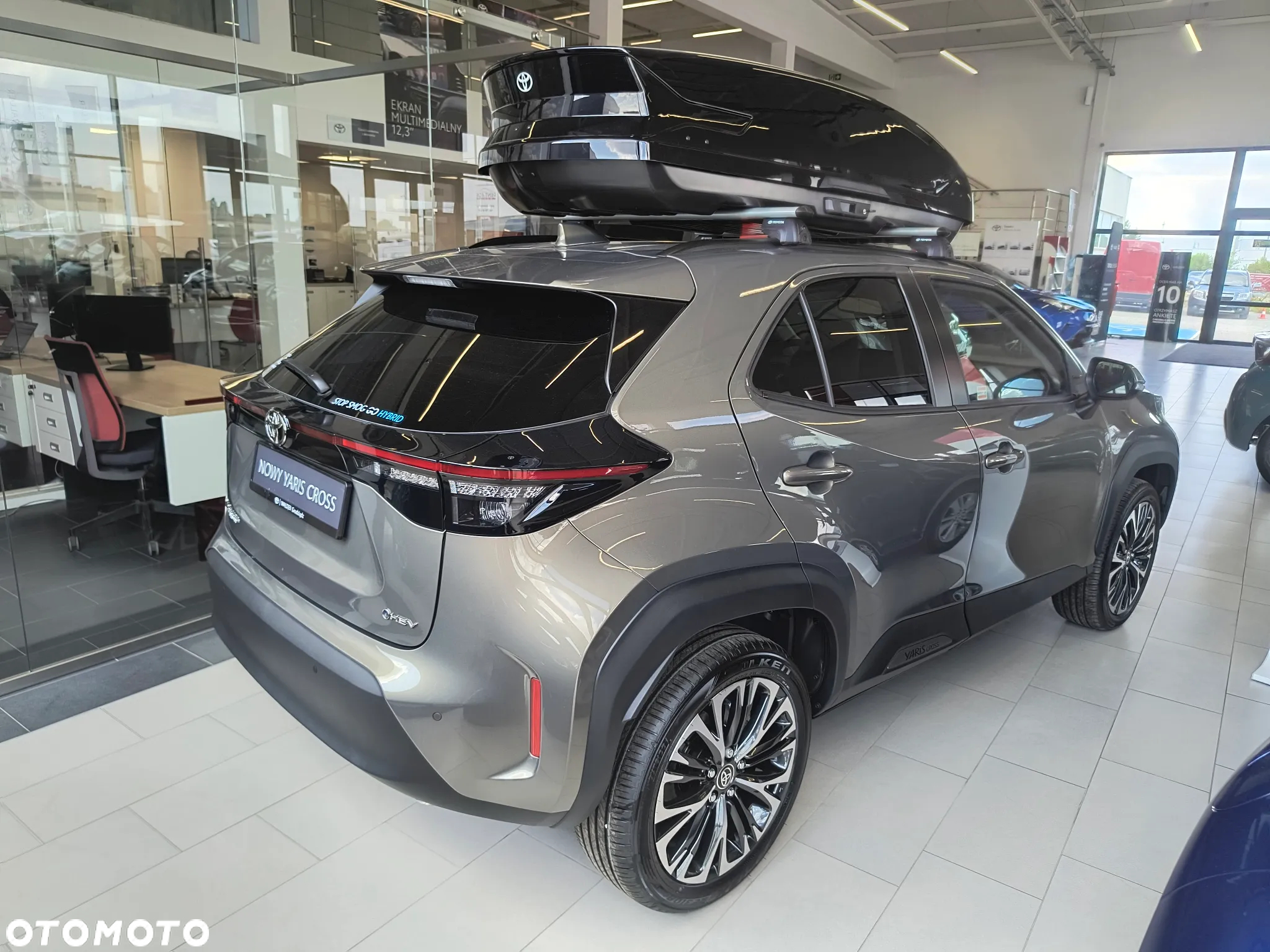 Toyota Yaris Cross Hybrid 1.5 Executive - 3
