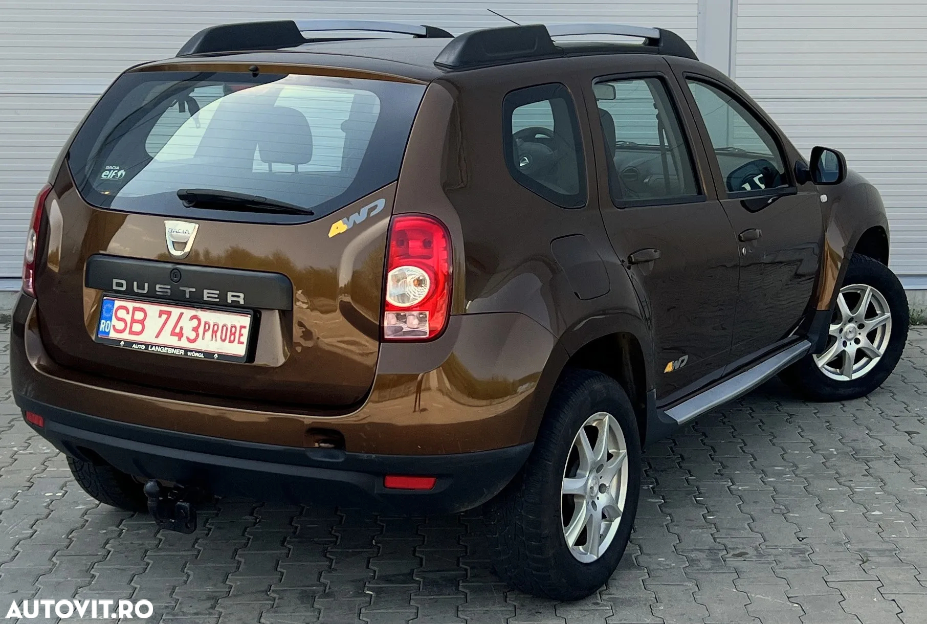 Dacia Duster 1.6 4x4 Prestige - 4