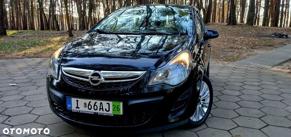 Opel Corsa 1.4 16V Innovation 110 Jahre - 4