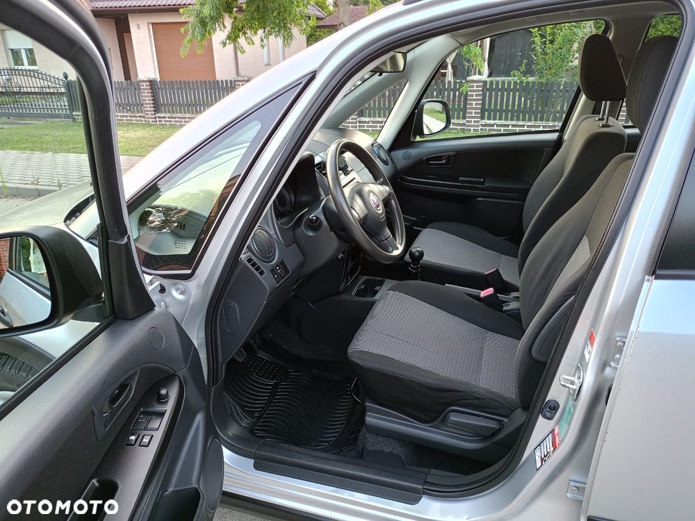 Fiat Sedici - 9