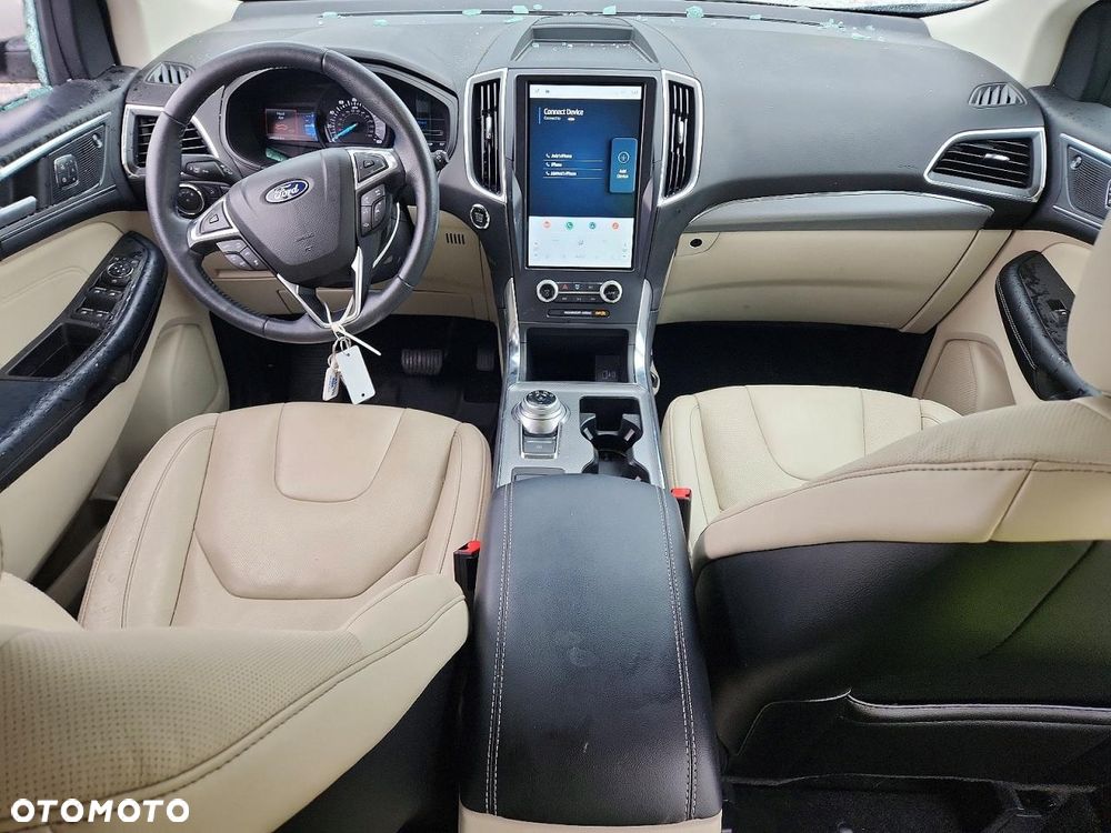 Ford Edge - 8