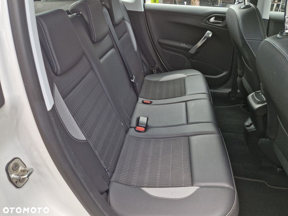 Peugeot 2008 PureTech 110 Stop&Start Allure - 26
