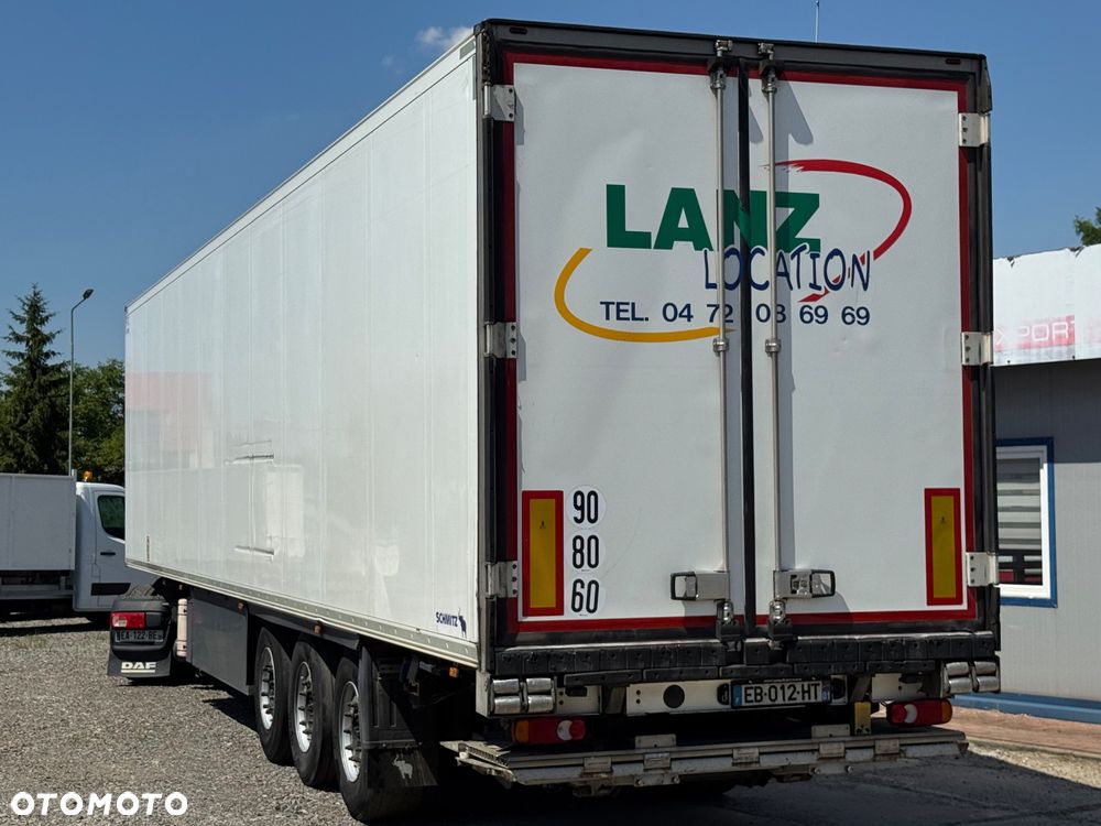 Schmitz Cargobull - 3