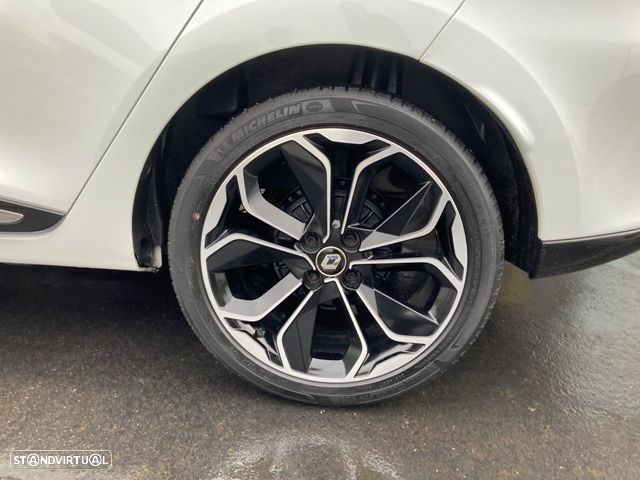 Renault Clio Sport Tourer (Energy) TCe 90 Bose Edition - 10