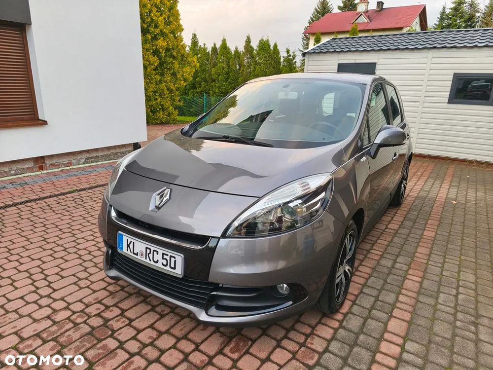Renault Scenic 1.6 16V 110 TomTom Edition - 2