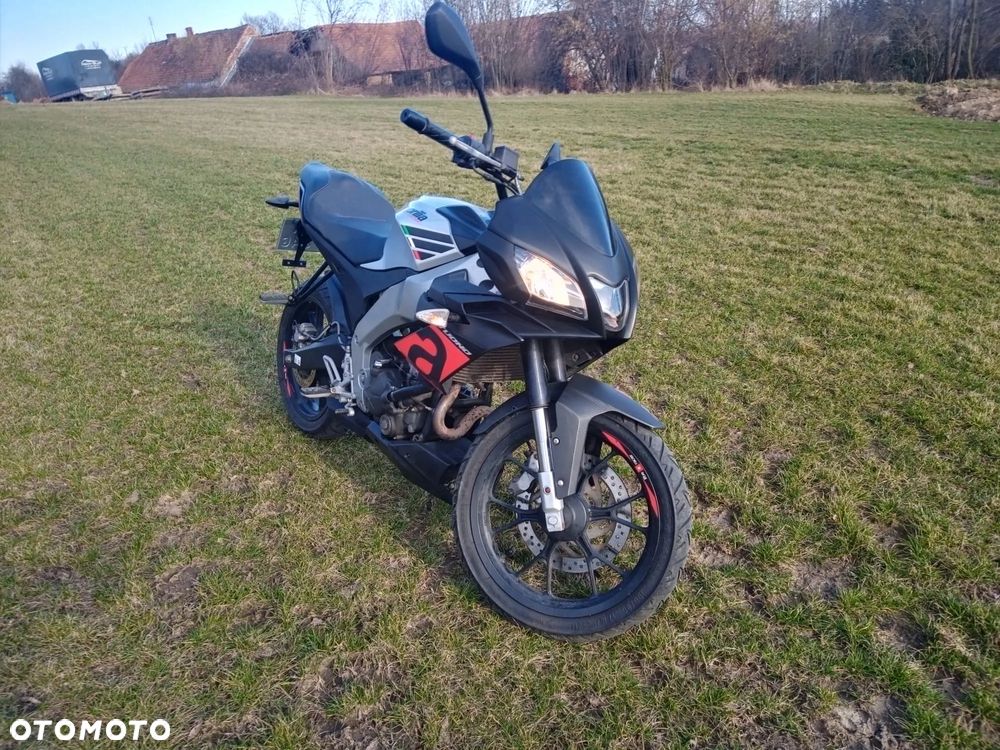 Aprilia Tuono - 2