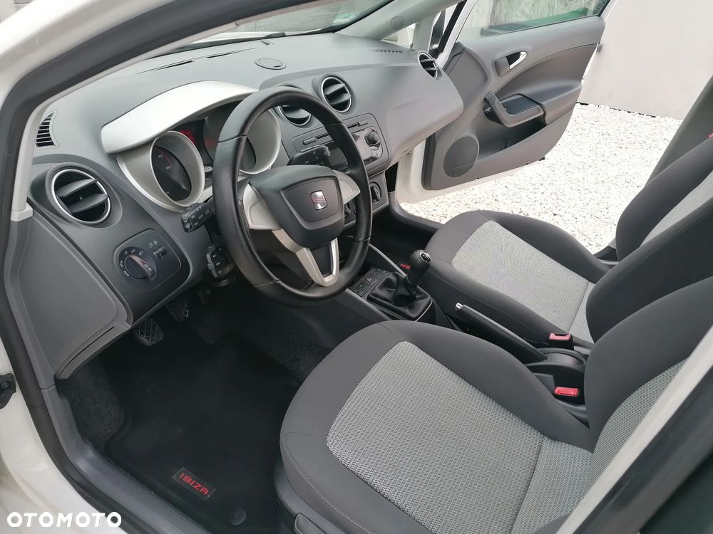 Seat Ibiza 1.4 16V Comfort Edition - 11