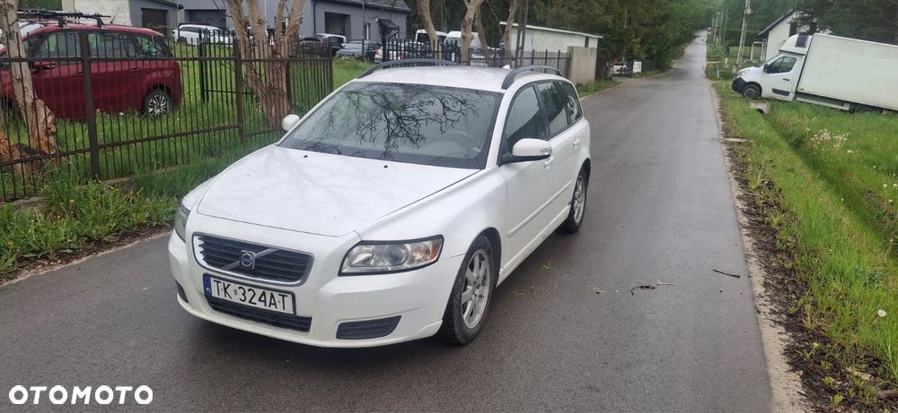 Volvo V50