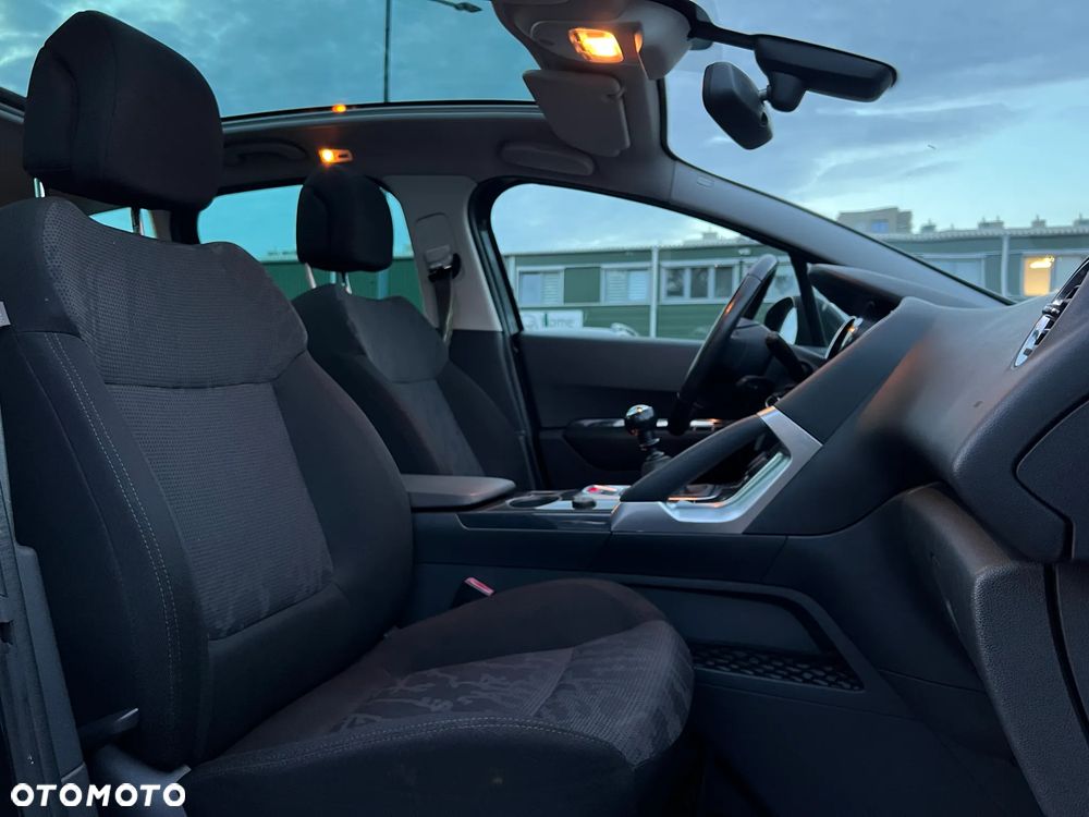 Peugeot 3008 - 21