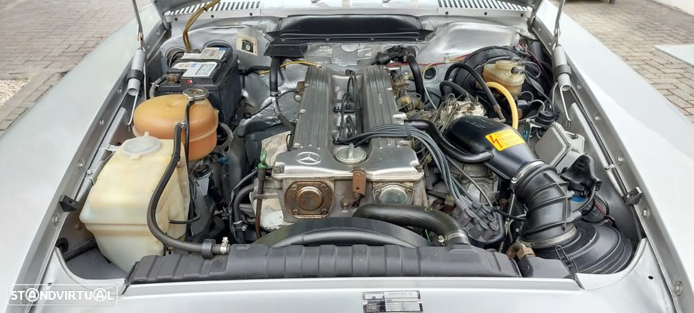 Mercedes-Benz SL 280 - 23