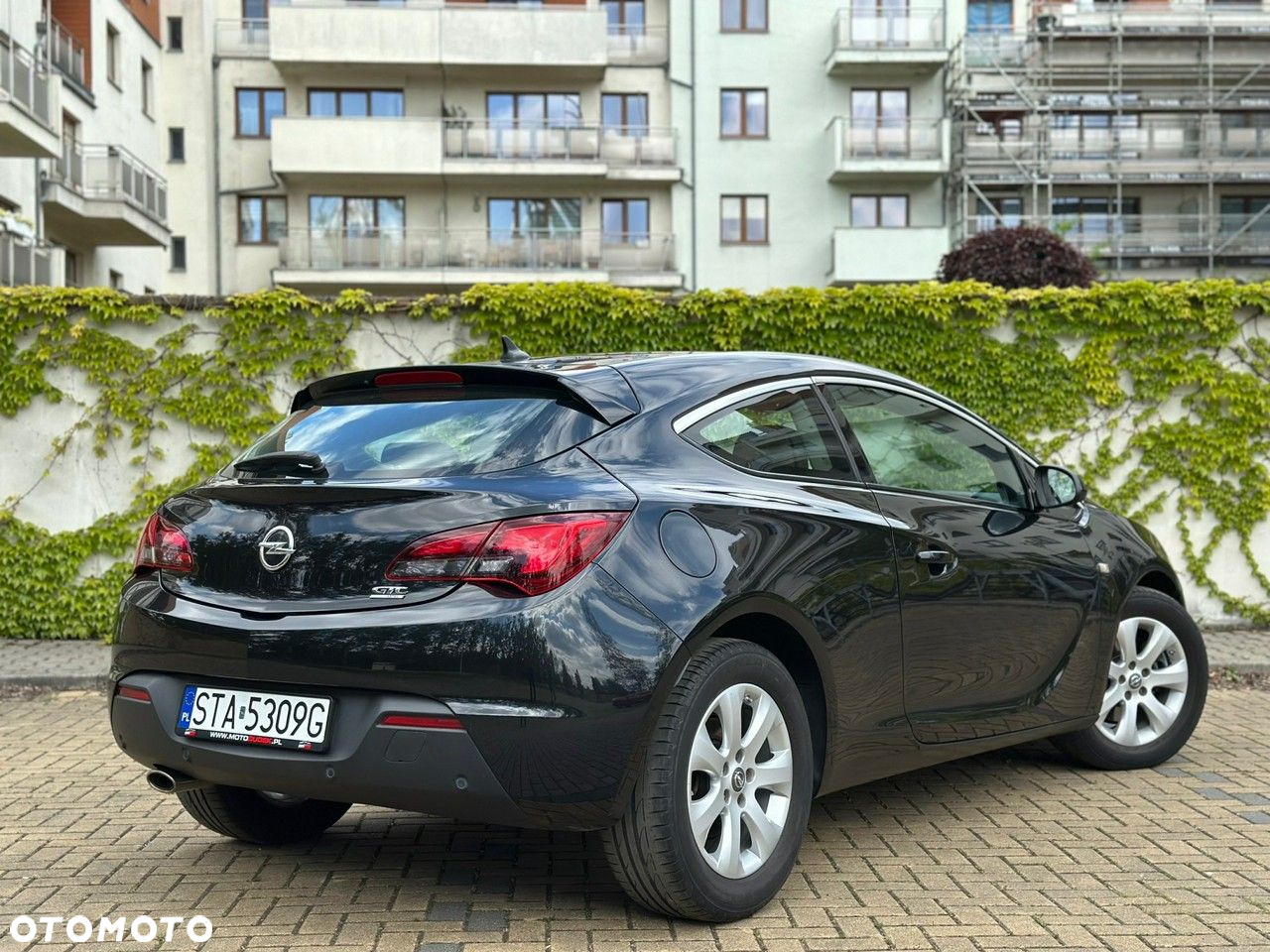 Opel Astra GTC 1.4 Turbo - 13