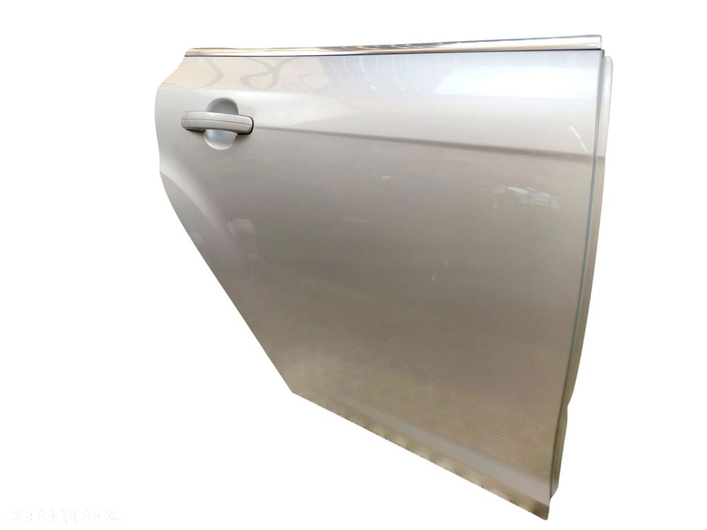 DRZWI PRAWY TYŁ FORD FOCUS MK3 KOMBI LIFT LAK: 0F (14-18) - 2
