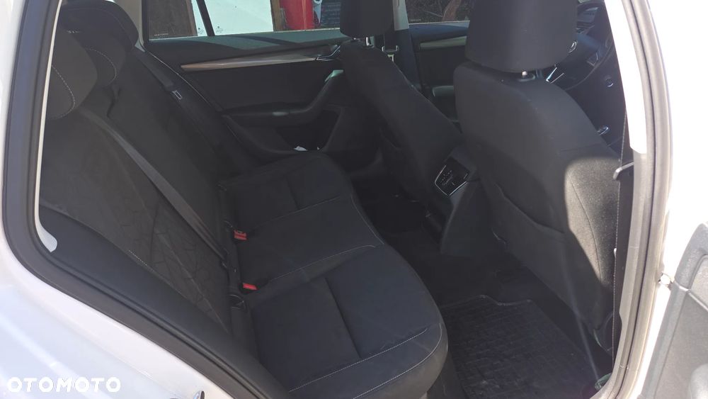 Skoda Octavia 1.0 TSI (Green tec) Ambition - 6